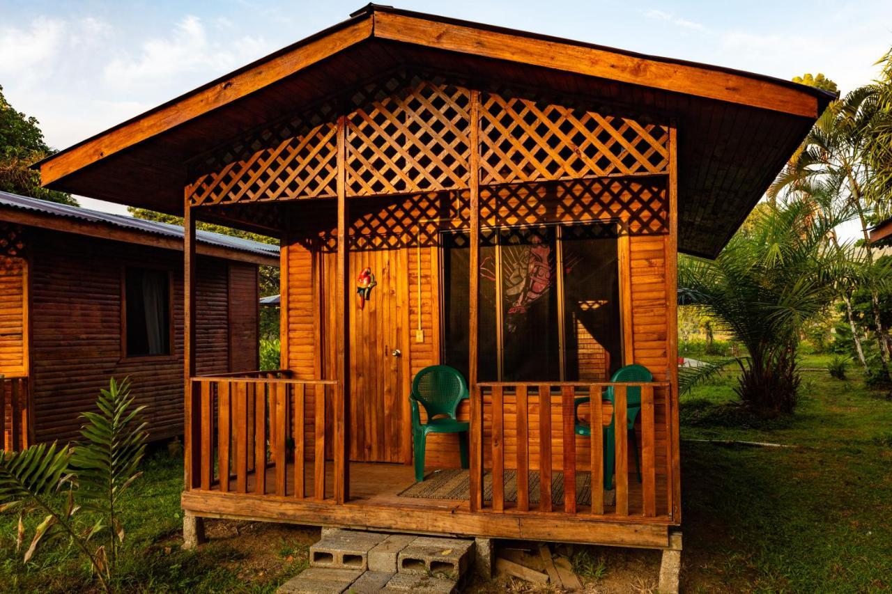 Oso De Osa Hotel Sierpe Bagian luar foto